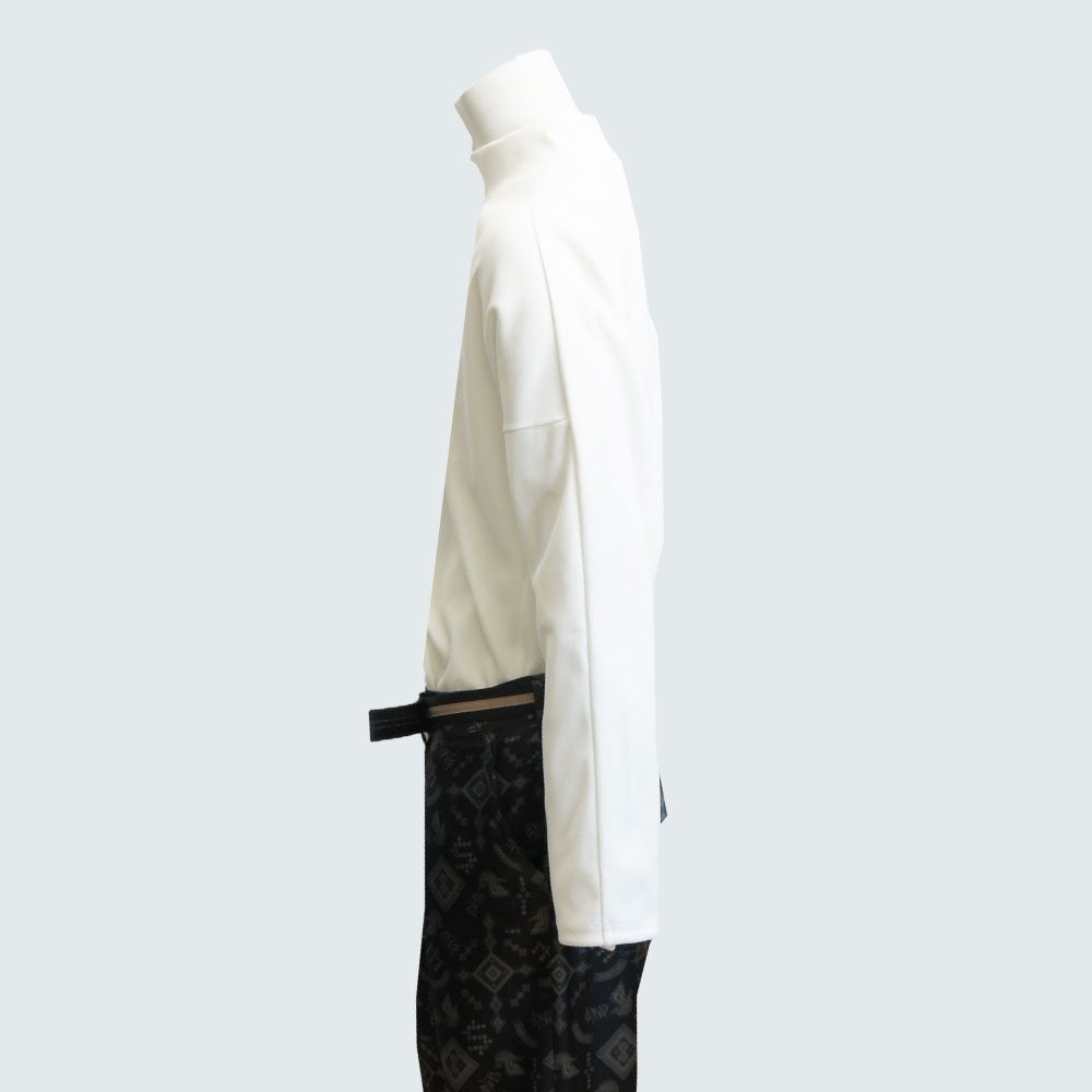 2023 AW BOTTLE NECK TOP (WHITE)