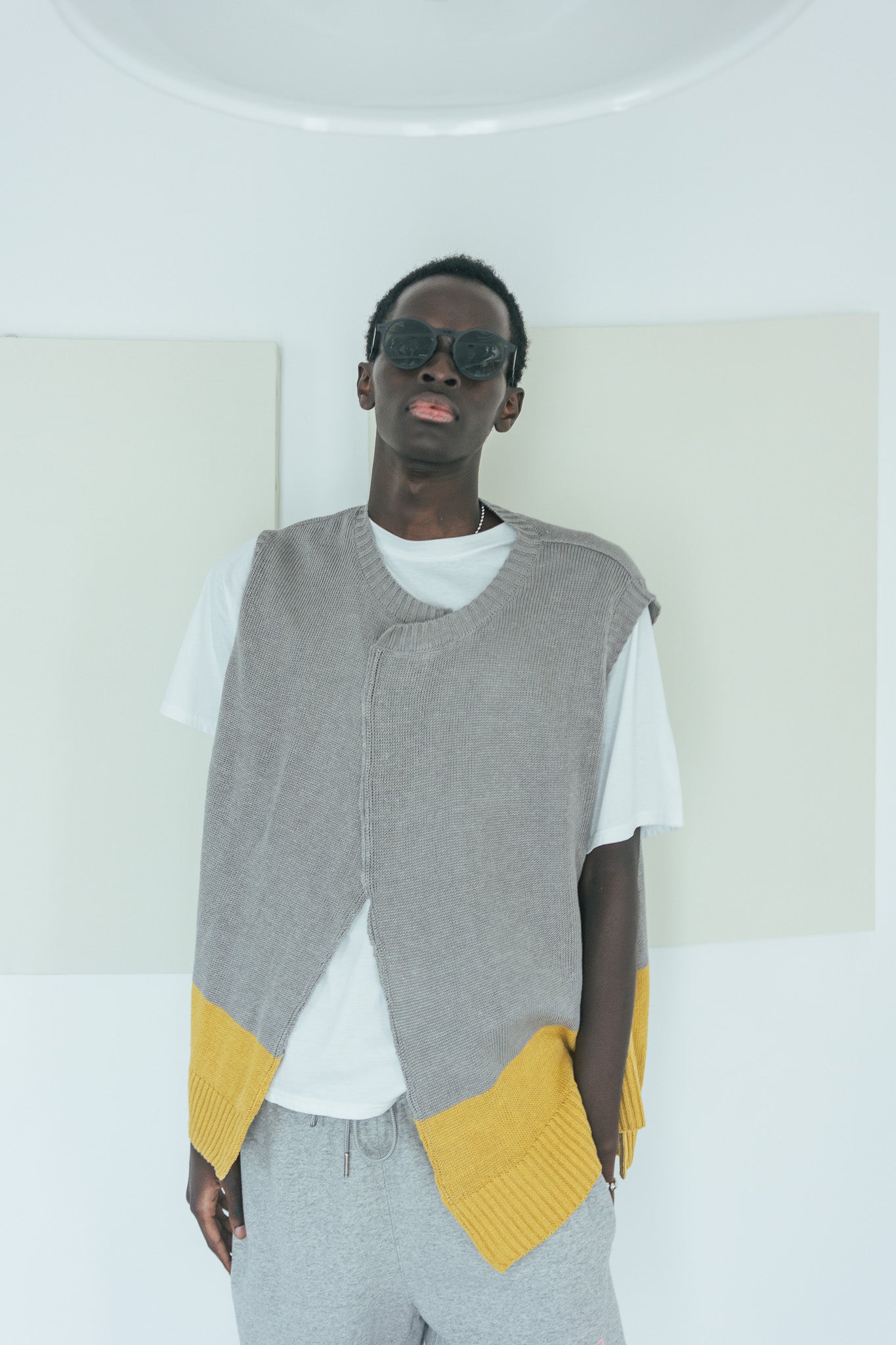 24SS KNIT VEST (YELLOW)