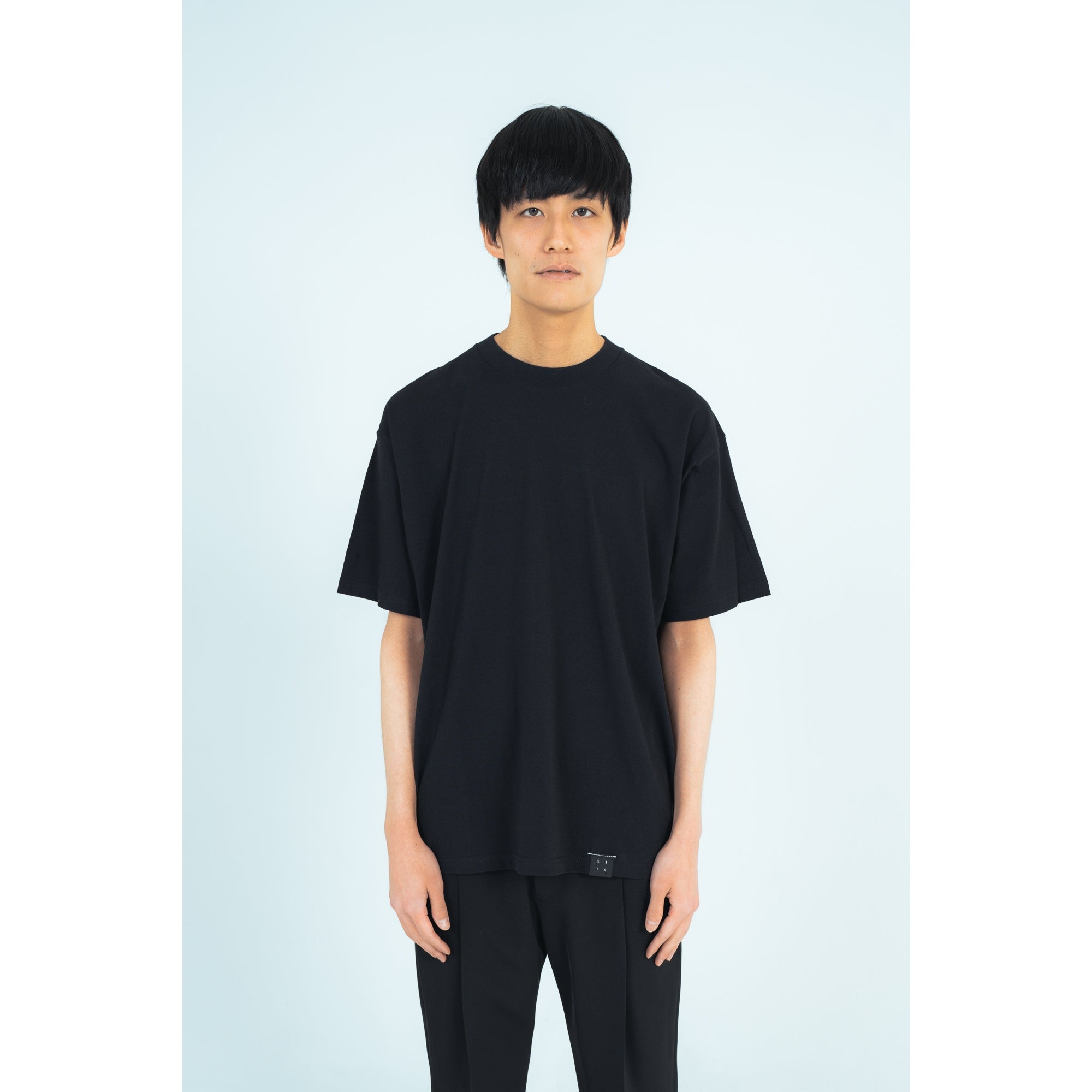 BACK TAPE T-SHIRTS (BLACK)