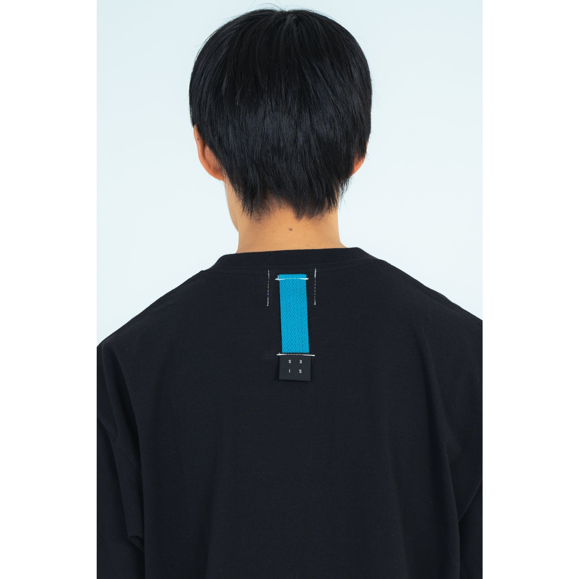 BACK TAPE T-SHIRTS (BLACK)
