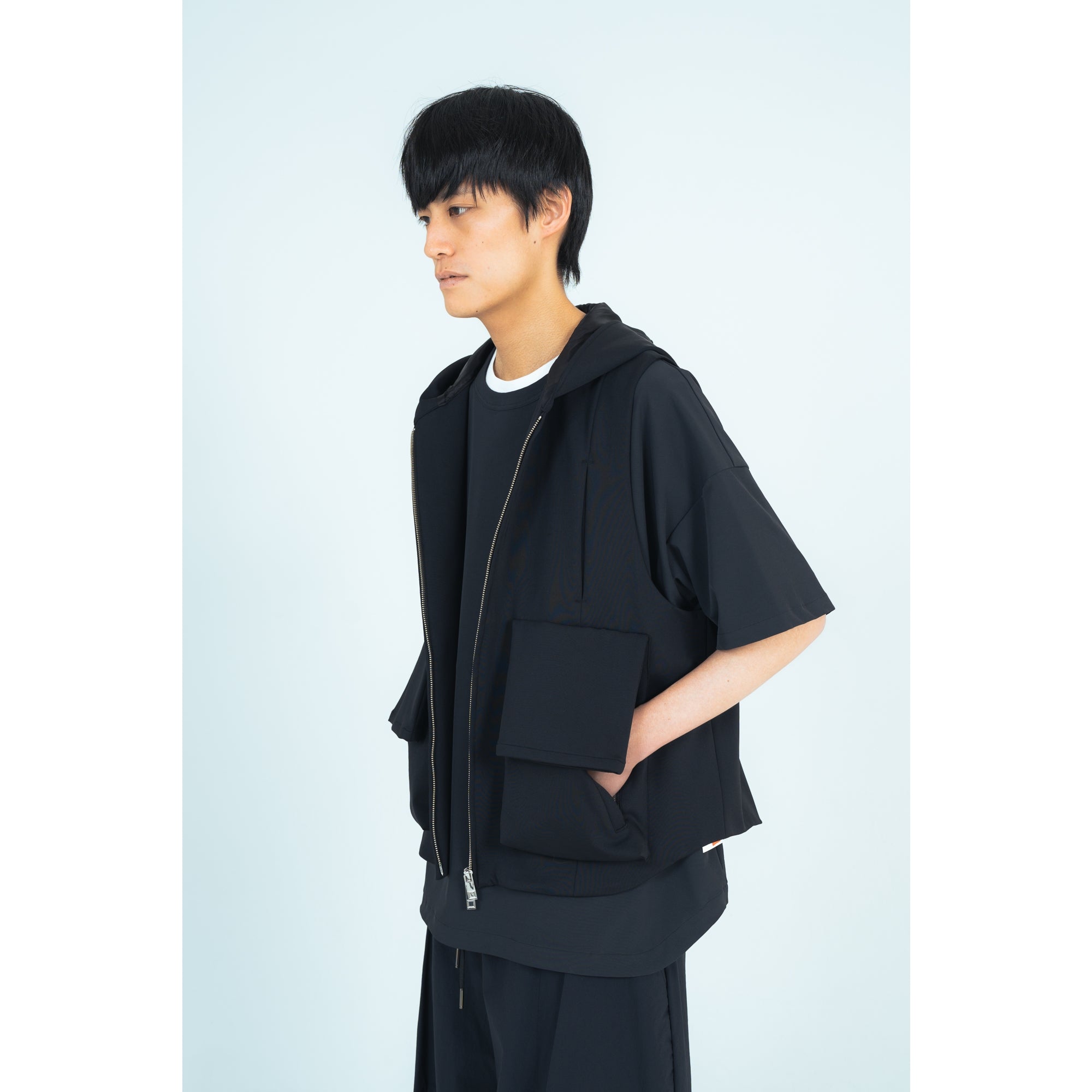25SS HOODIE VEST (BLACK)