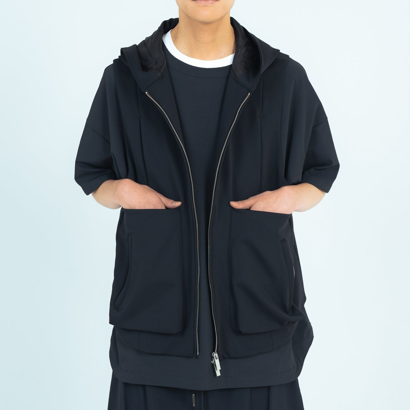 25SS HOODIE VEST (BLACK)