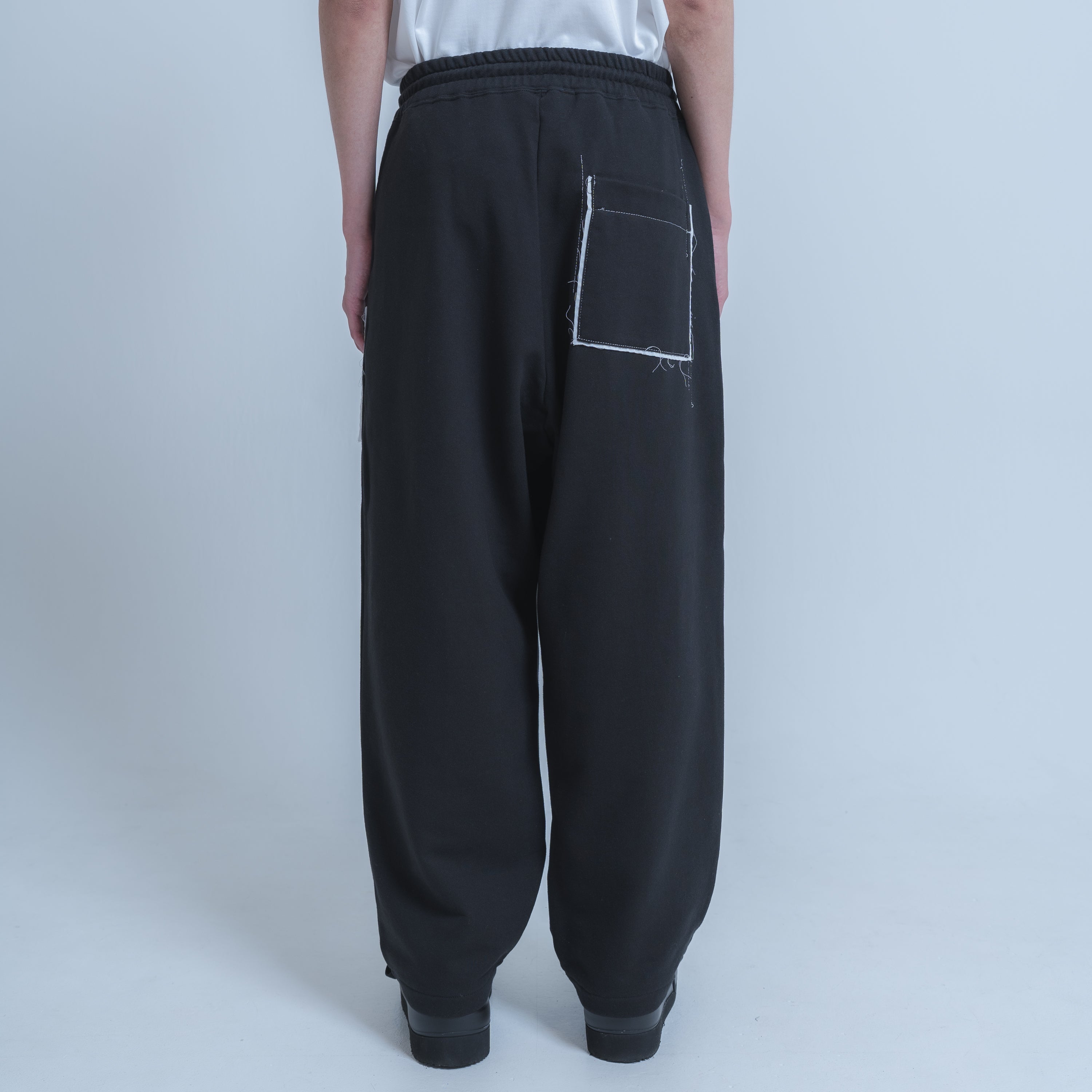 25AW SWEAT PANTS (BLACK)