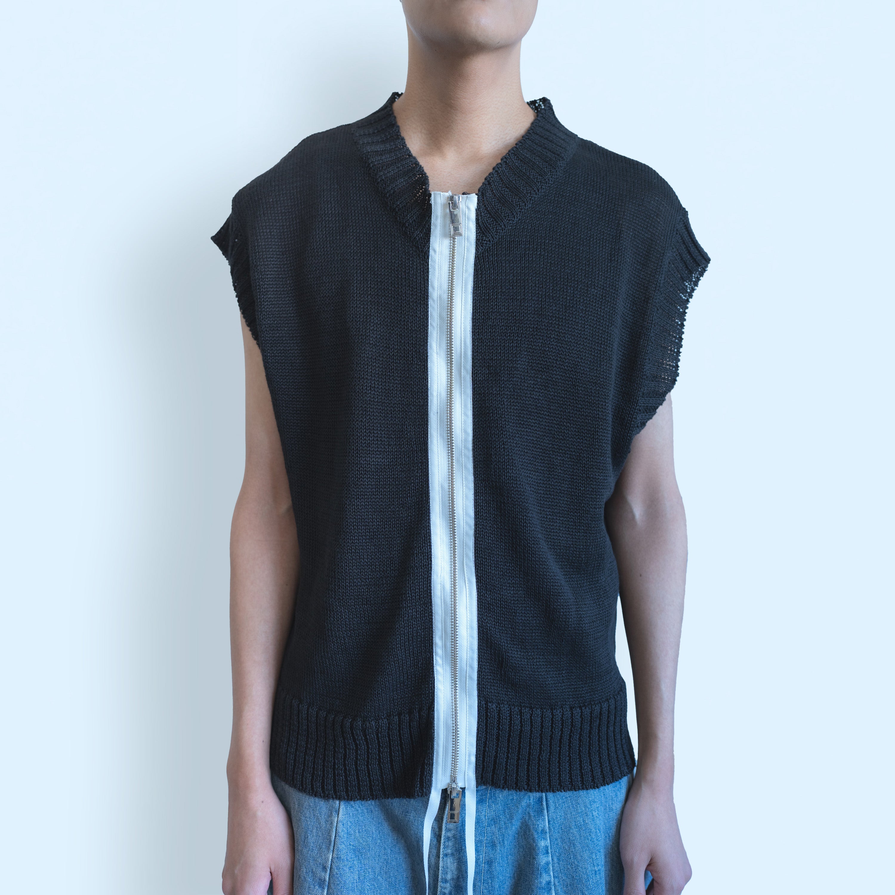 26SS KNIT ZIP UP VEST (BLACK)