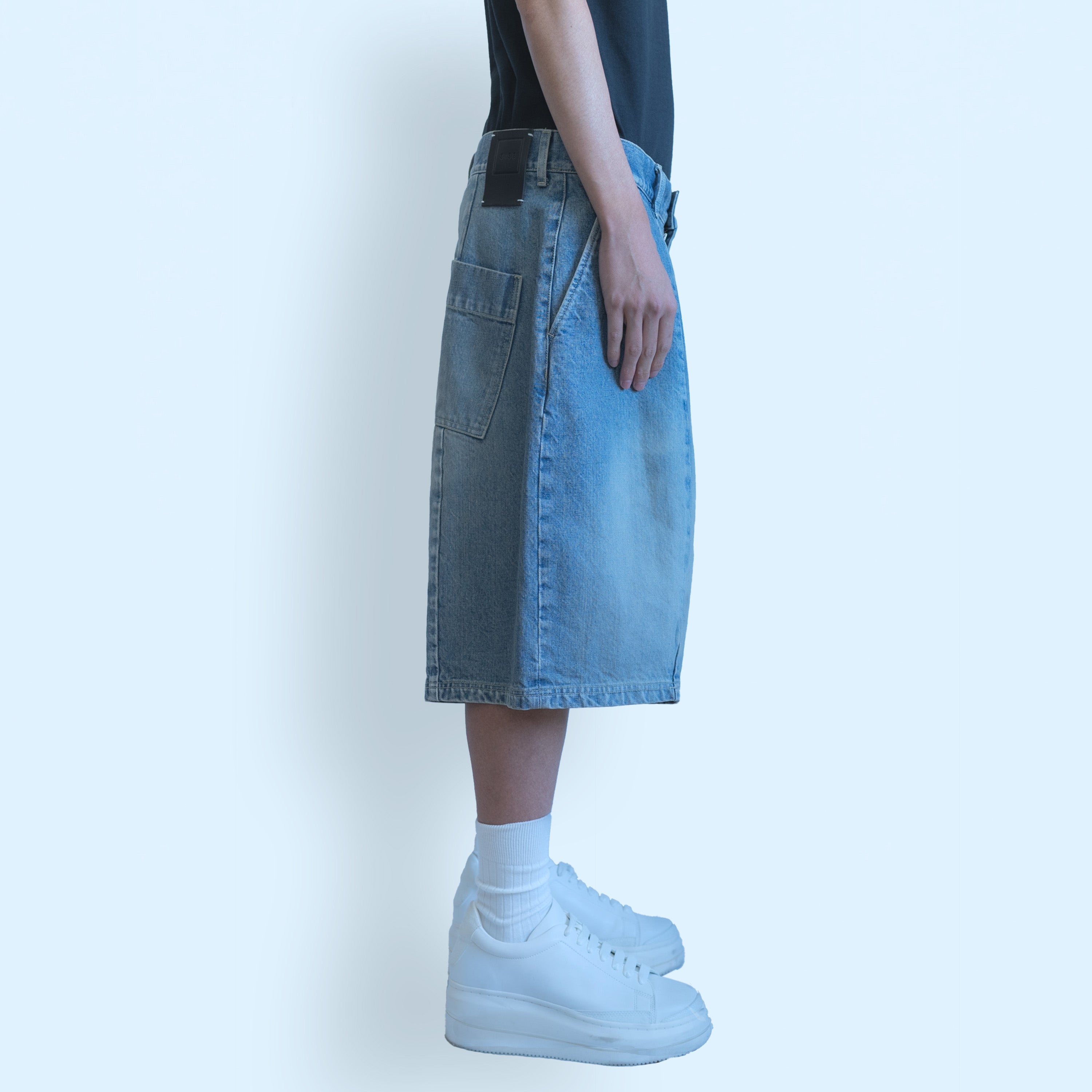 26SS DENIM BARREL HARF PANTS (DENIM)