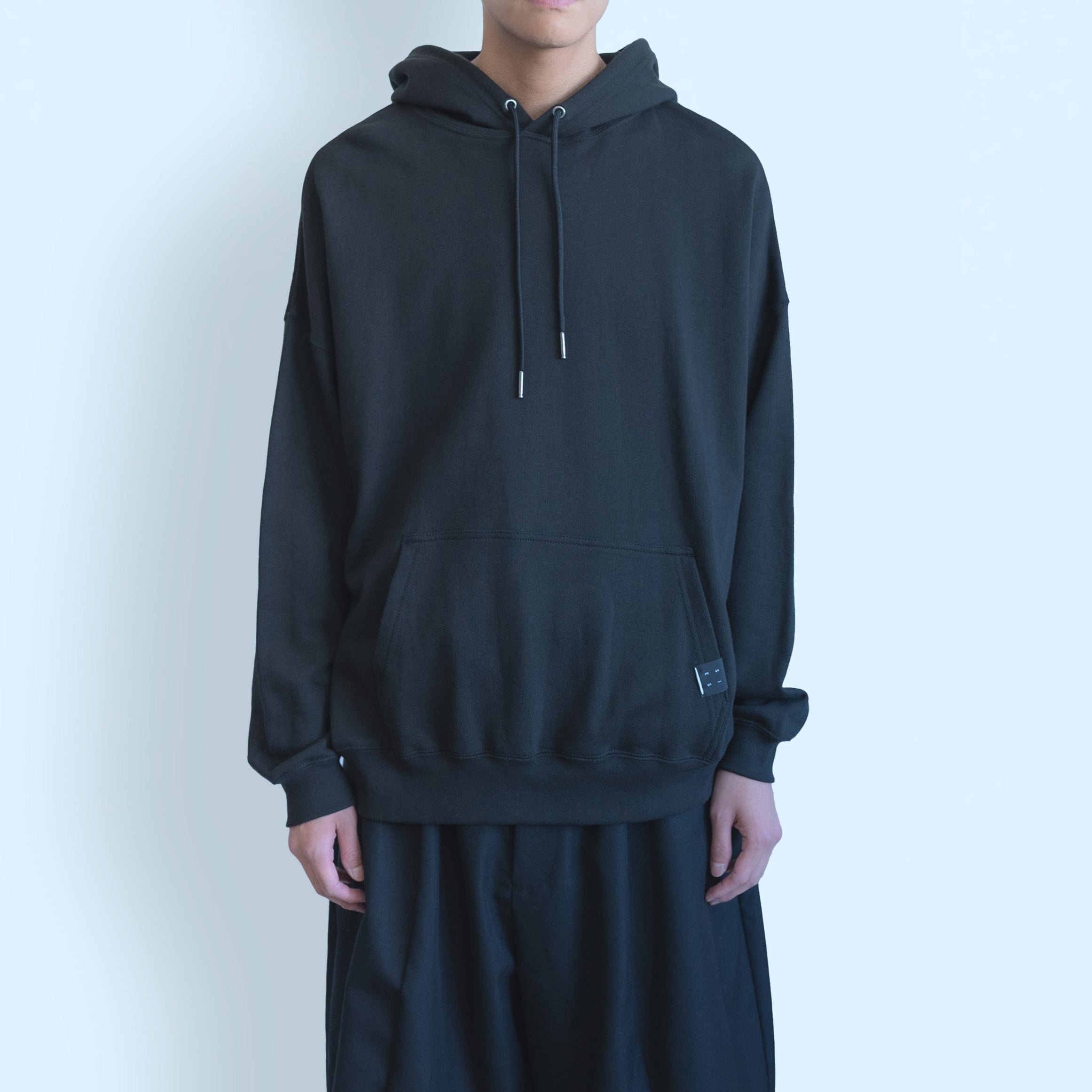 26SS SOMEBODY HOODIE SWEAT (BLACK)