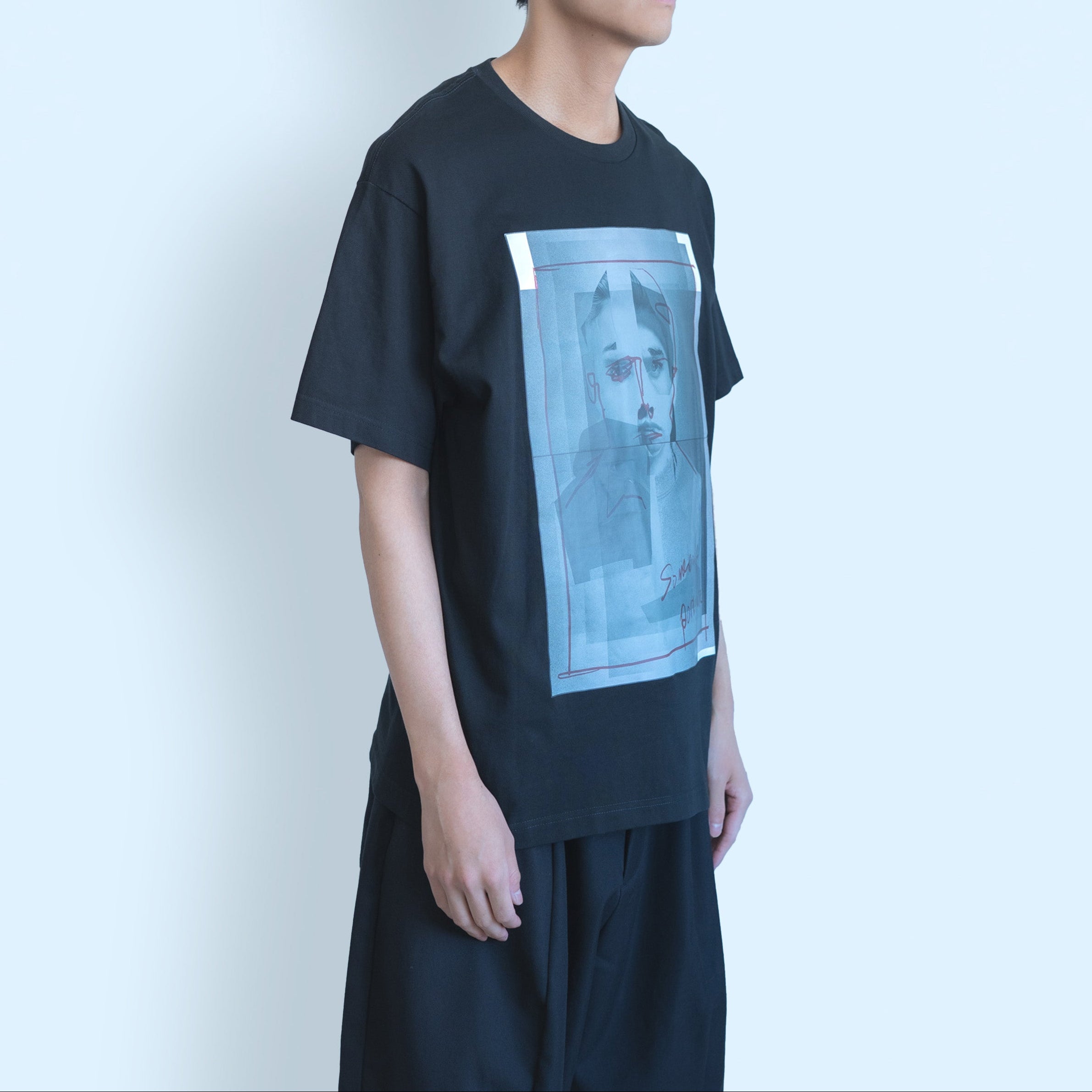 26SS PORTRAIT T-SHIRTS (BLACK)