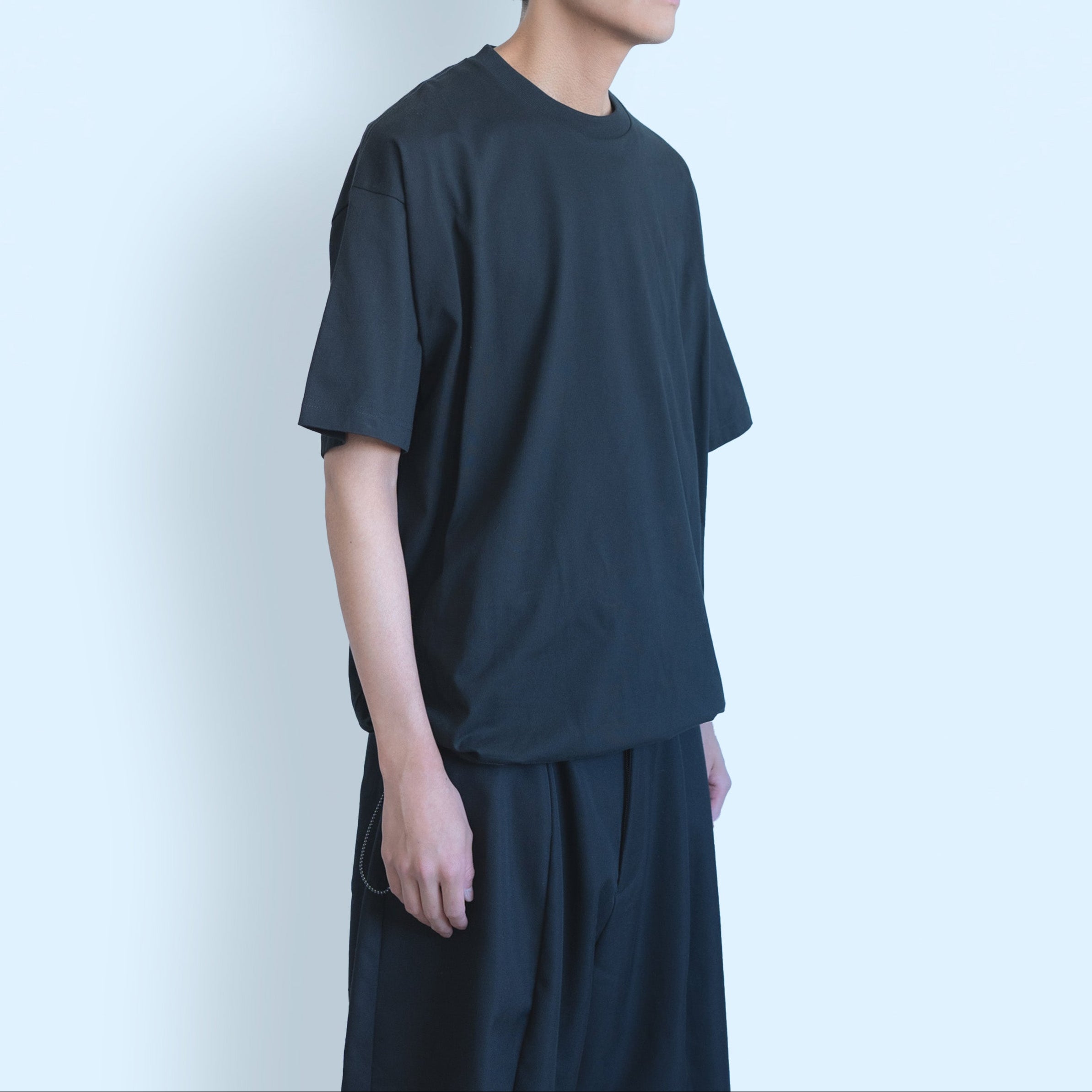 CORD T-SHIRTS (BLACK)