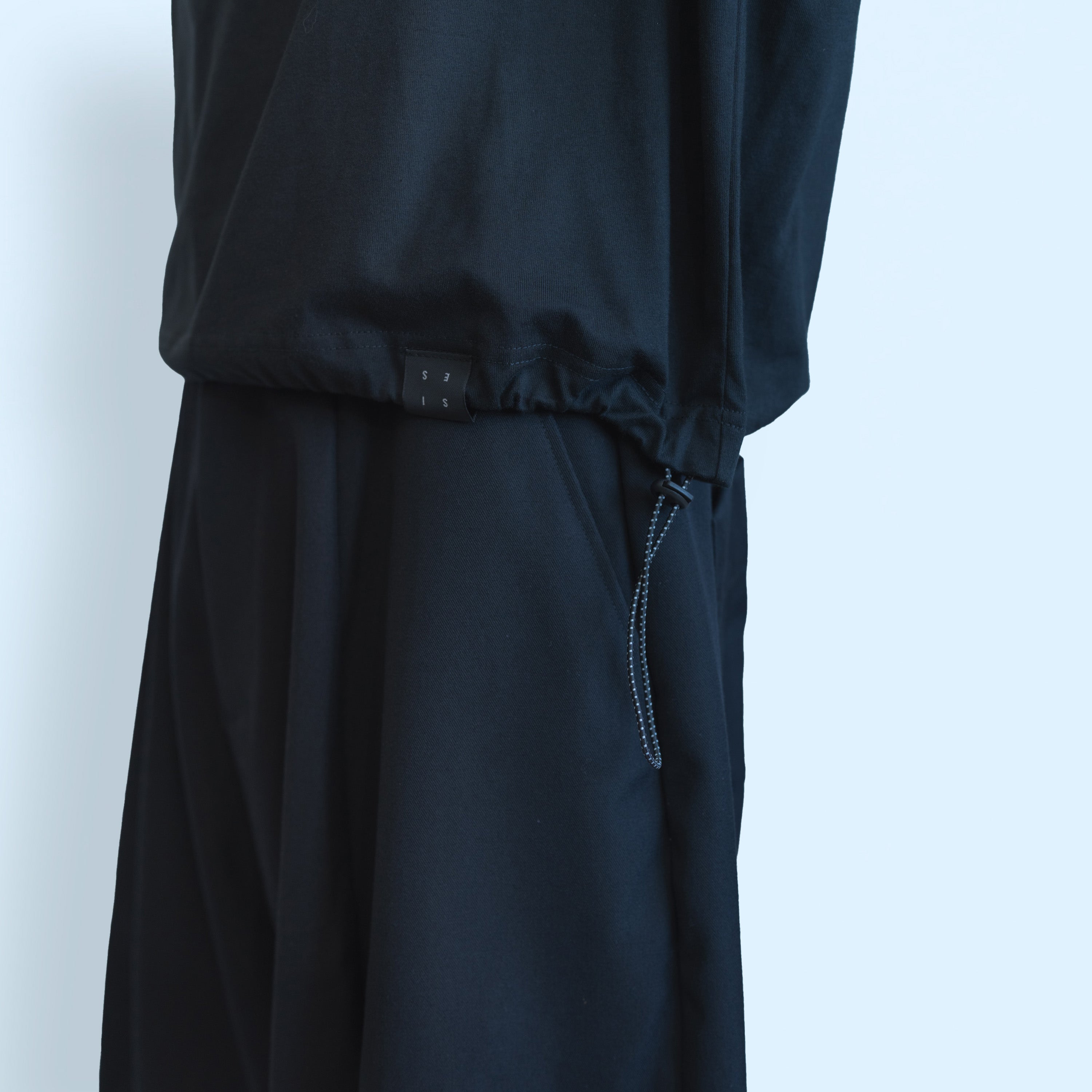 CORD T-SHIRTS (BLACK)