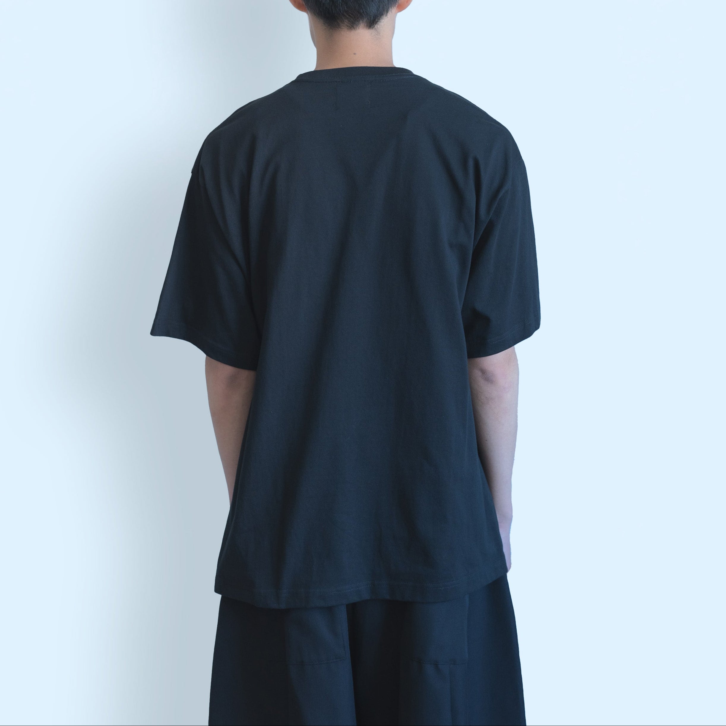 LINE T-SHIRTS (BLACK)