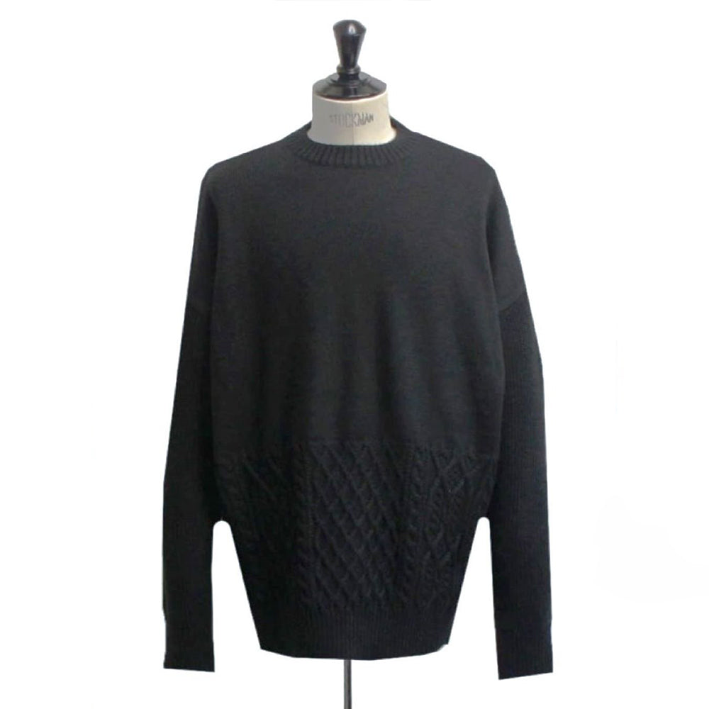 SQ-22AW-KN-02 CREW NECK KNIT BLACK-