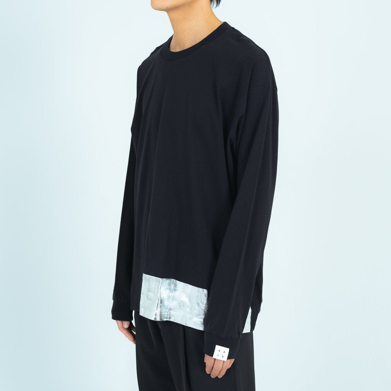 SILVER LONG T-SHIRTS (BLACK)