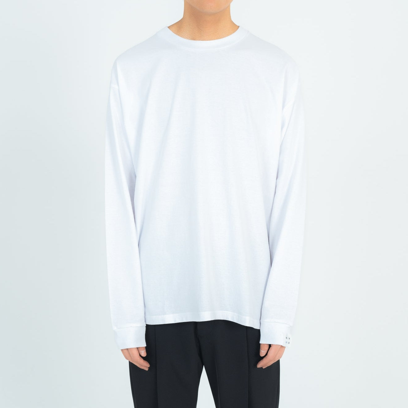 BACK TAPE LONG T-SHIRTS (WHITE)