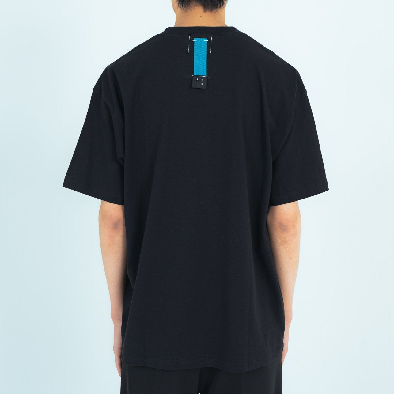 BACK TAPE T-SHIRTS (BLACK)