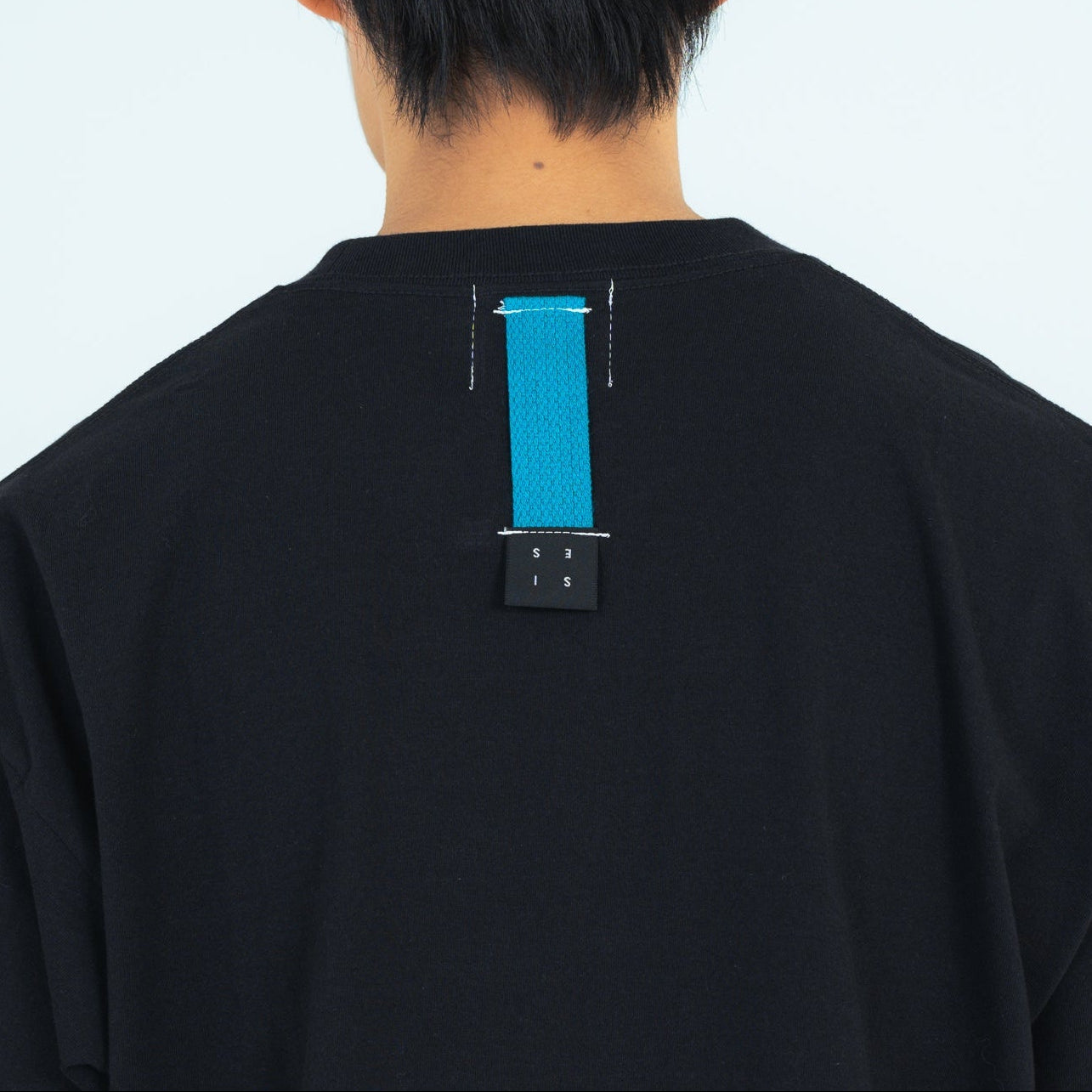 BACK TAPE T-SHIRTS (BLACK)