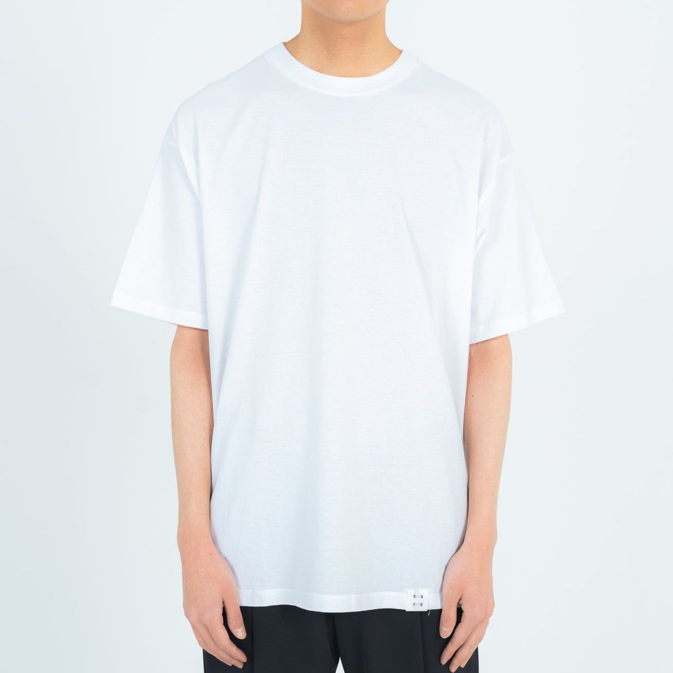 BACK TAPE T-SHIRTS (WHITE)