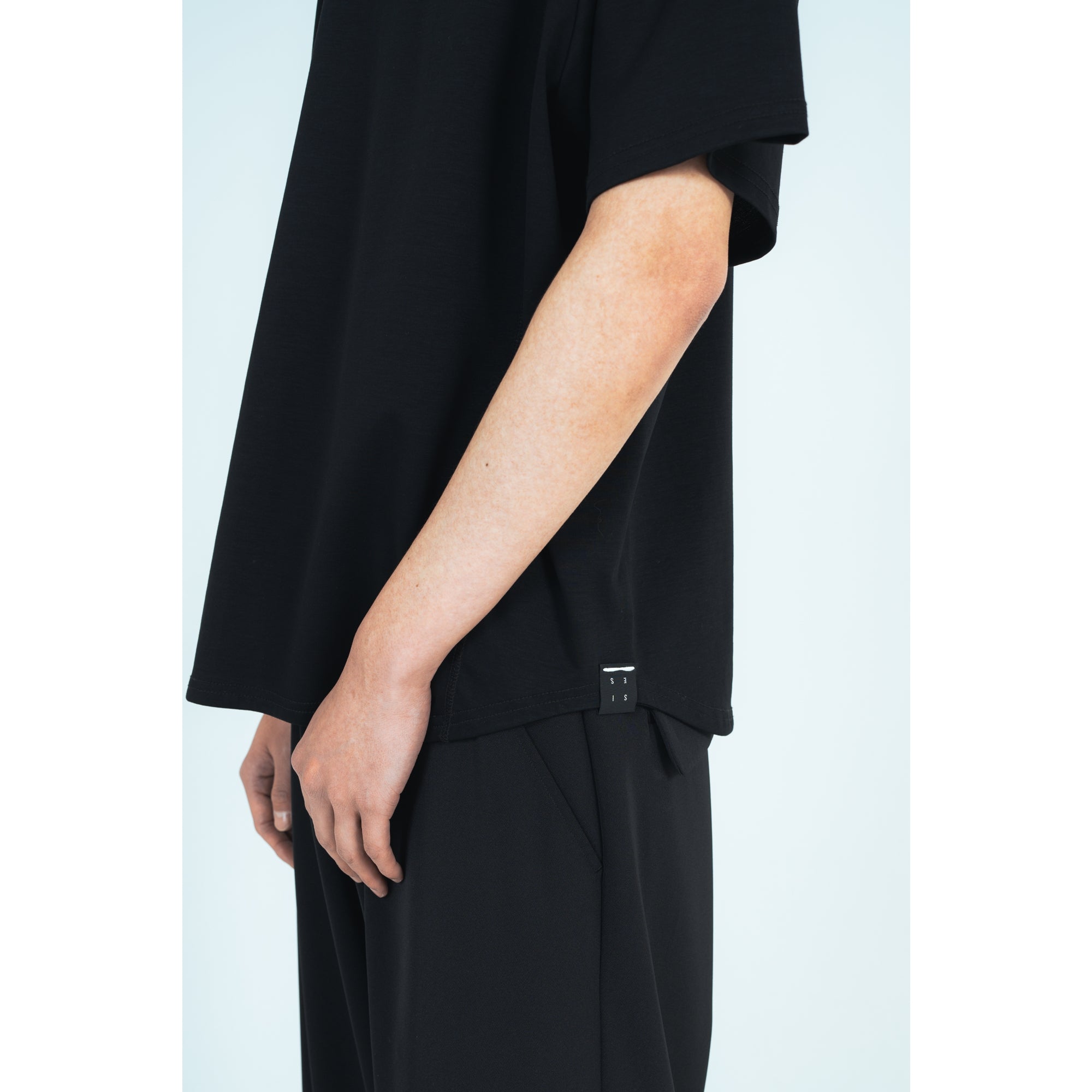 SISE T-SHIRTS (BLACK)