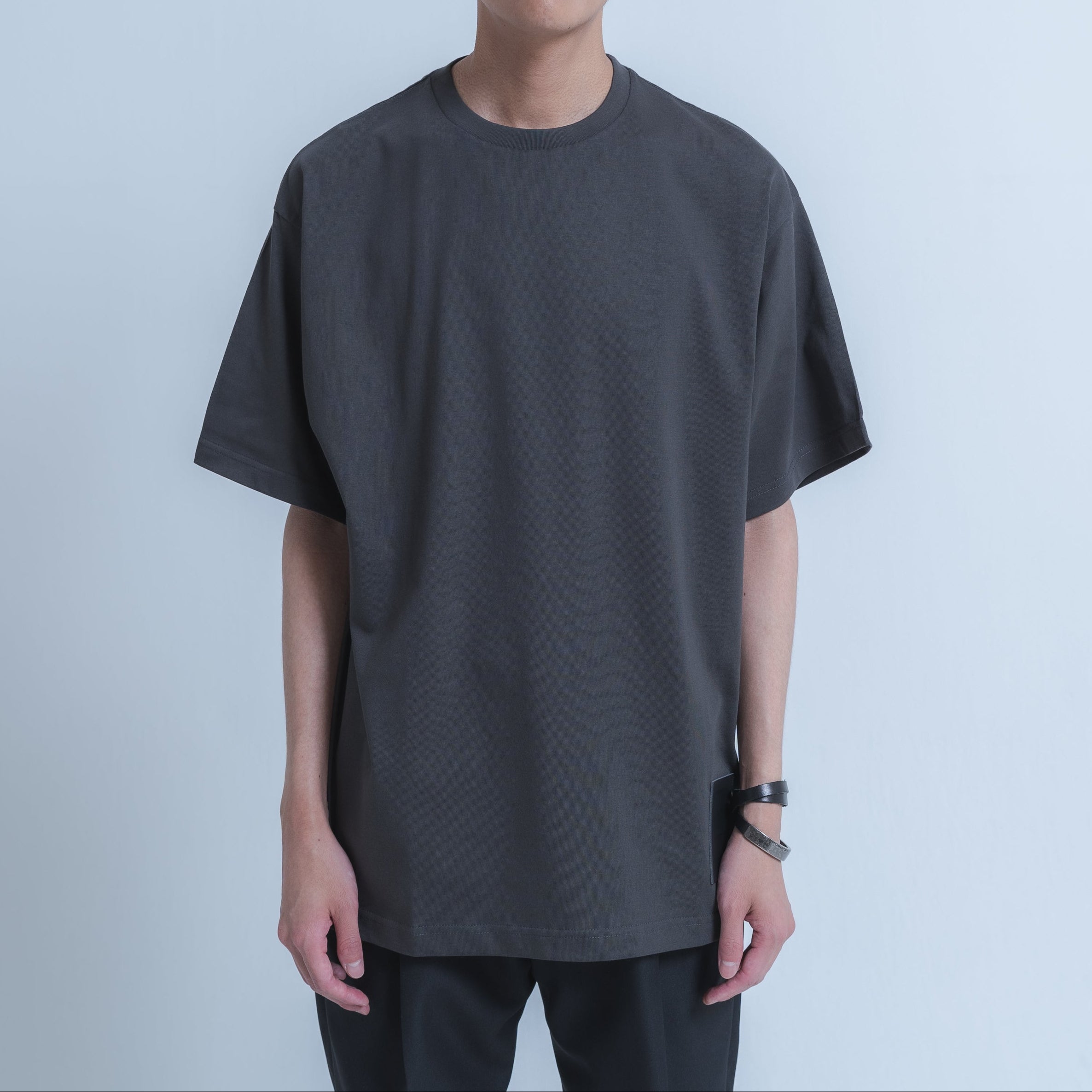 LOGO PATCH T-SHIRTS (SUMI)