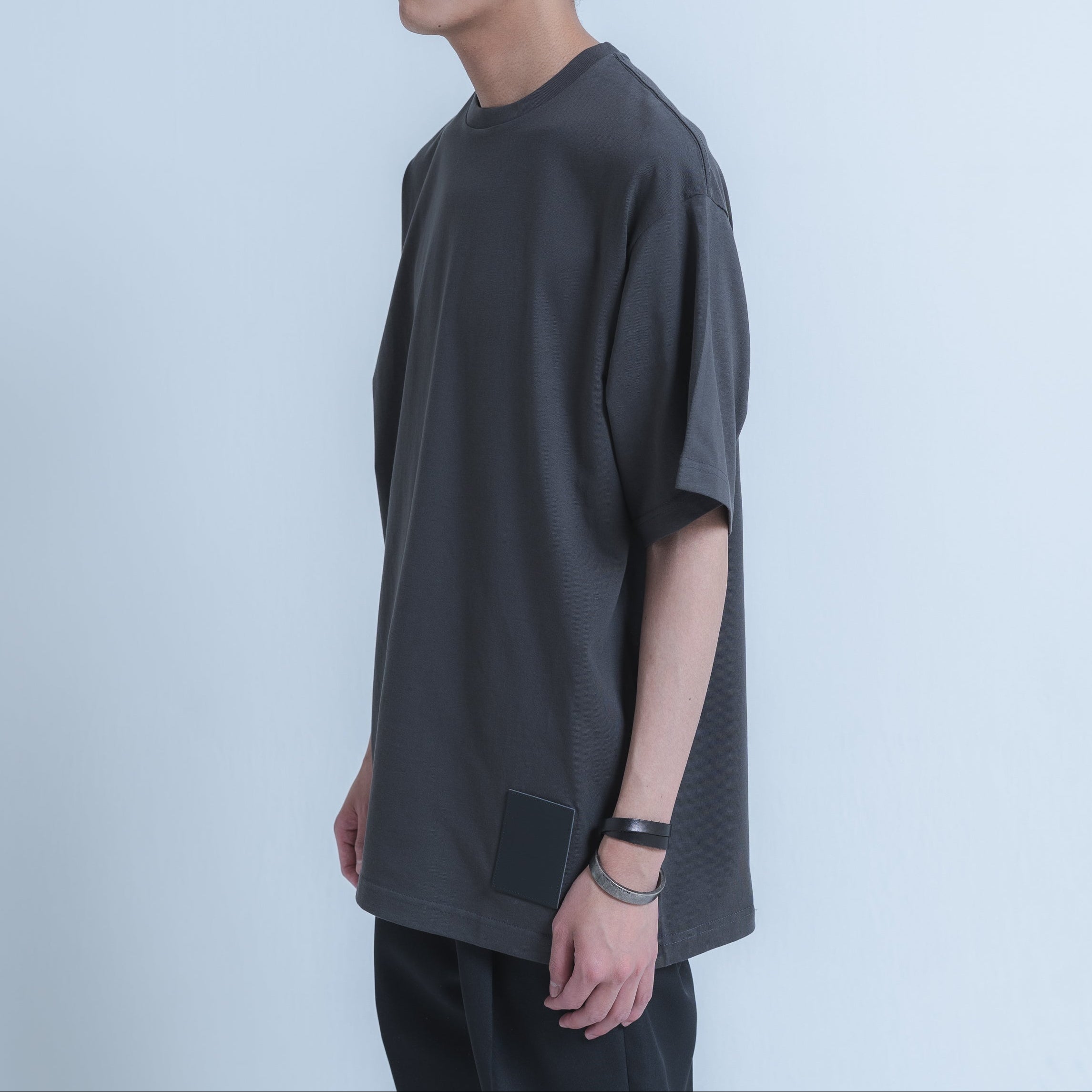 LOGO PATCH T-SHIRTS (SUMI)