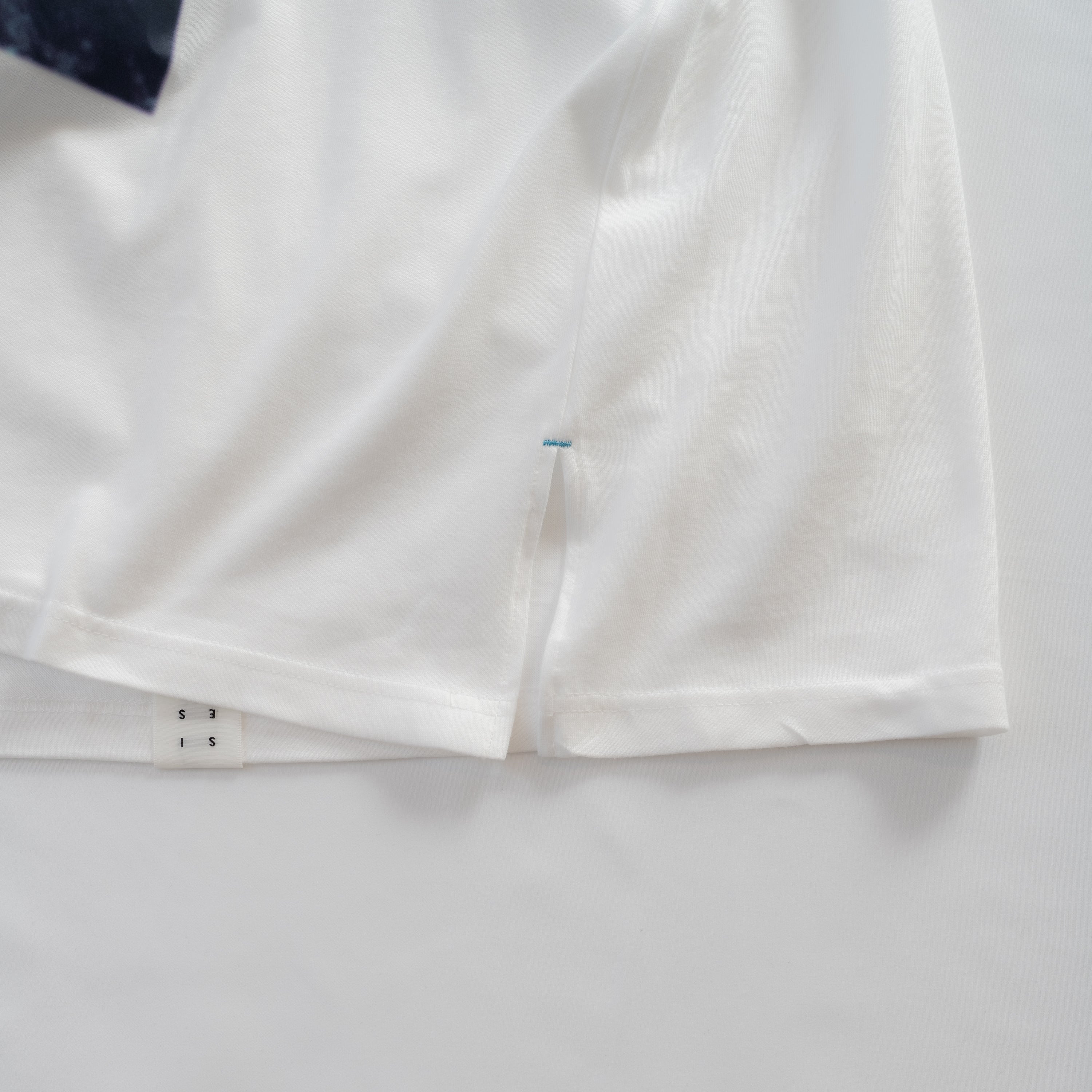 BLUE CITY T-SHIRTS (WHITE)