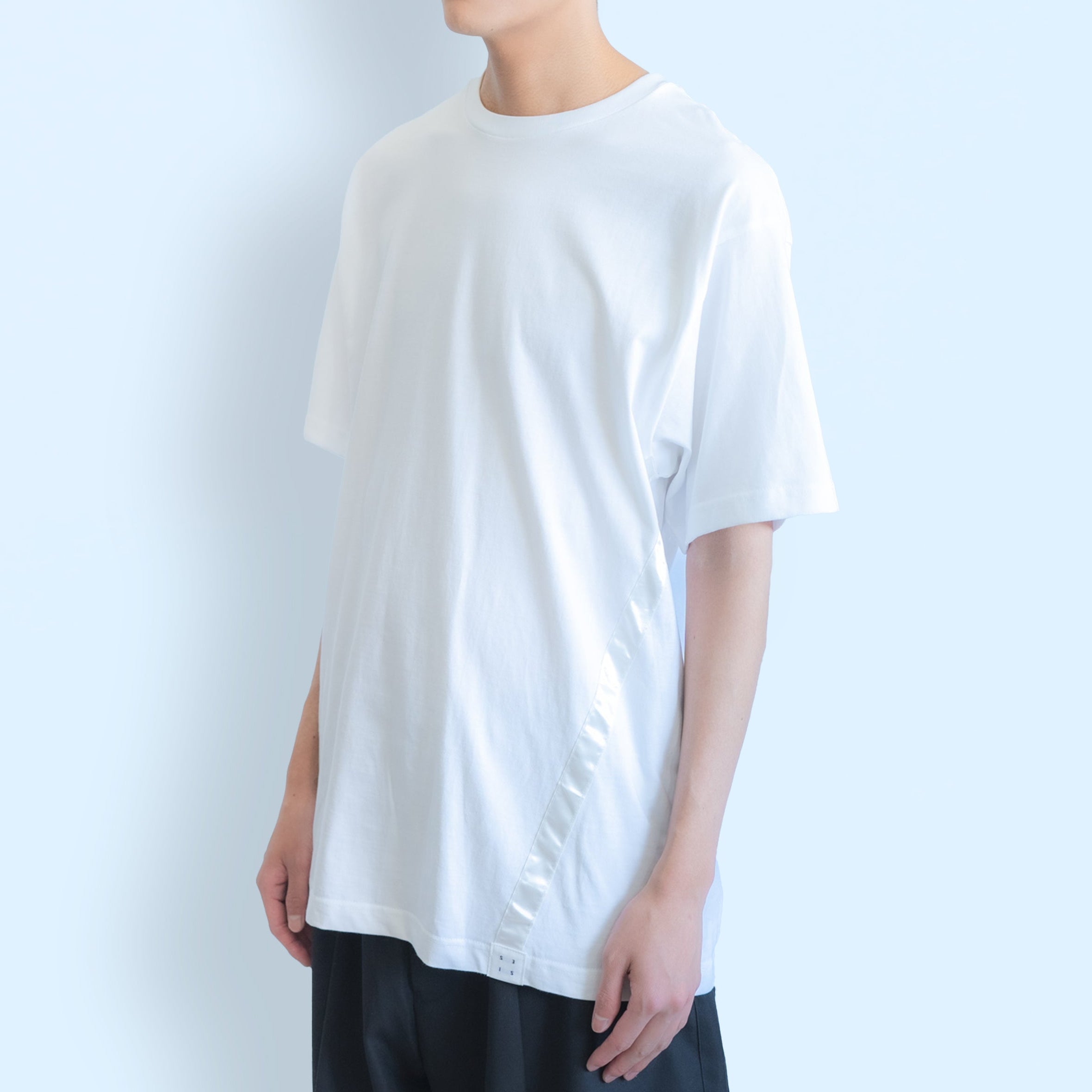 LINE T-SHIRTS (WHITE)