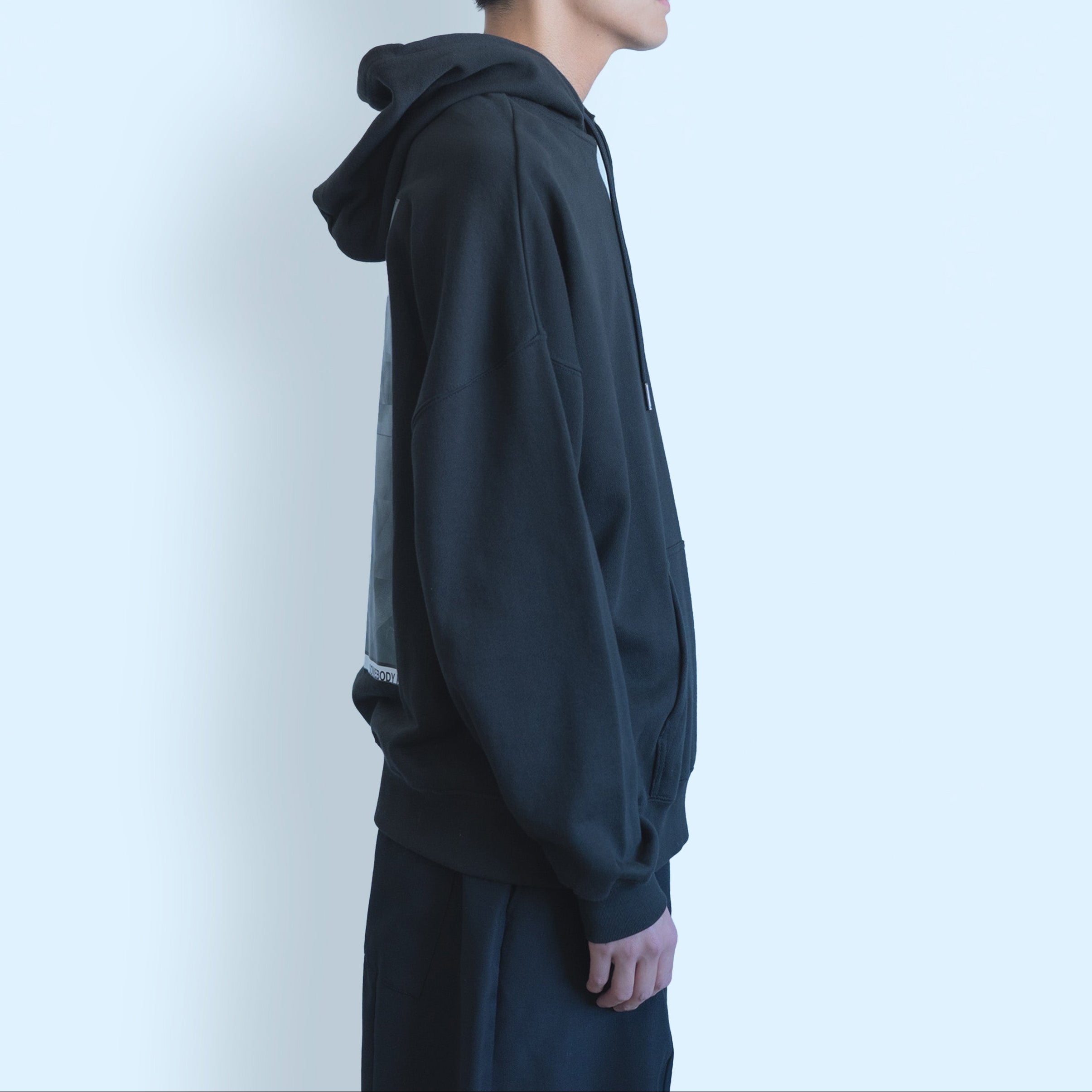 26SS SOMEBODY HOODIE SWEAT (BLACK)