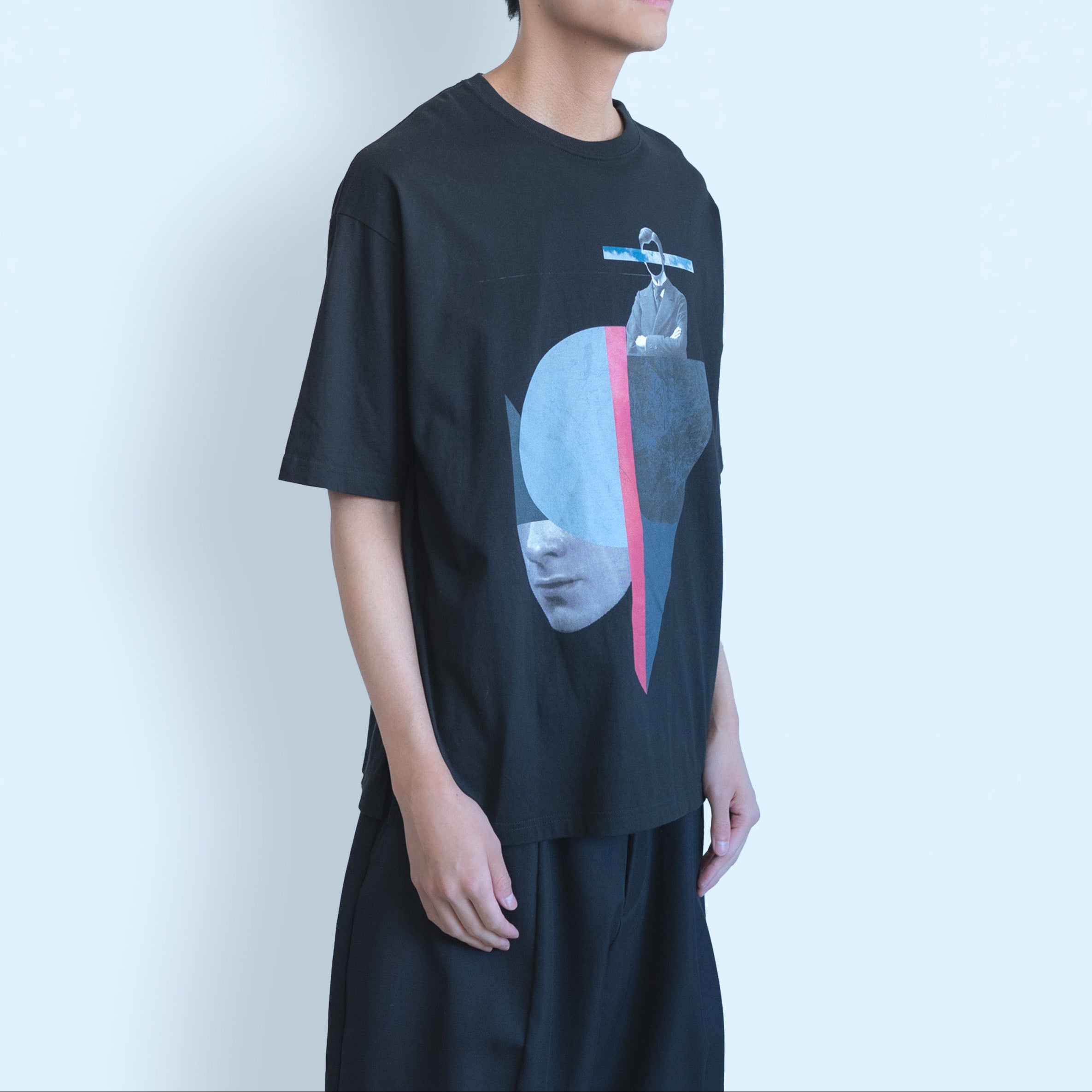 26SS ABSTRACT PORTRAIT T-SHIRTS (BLACK)