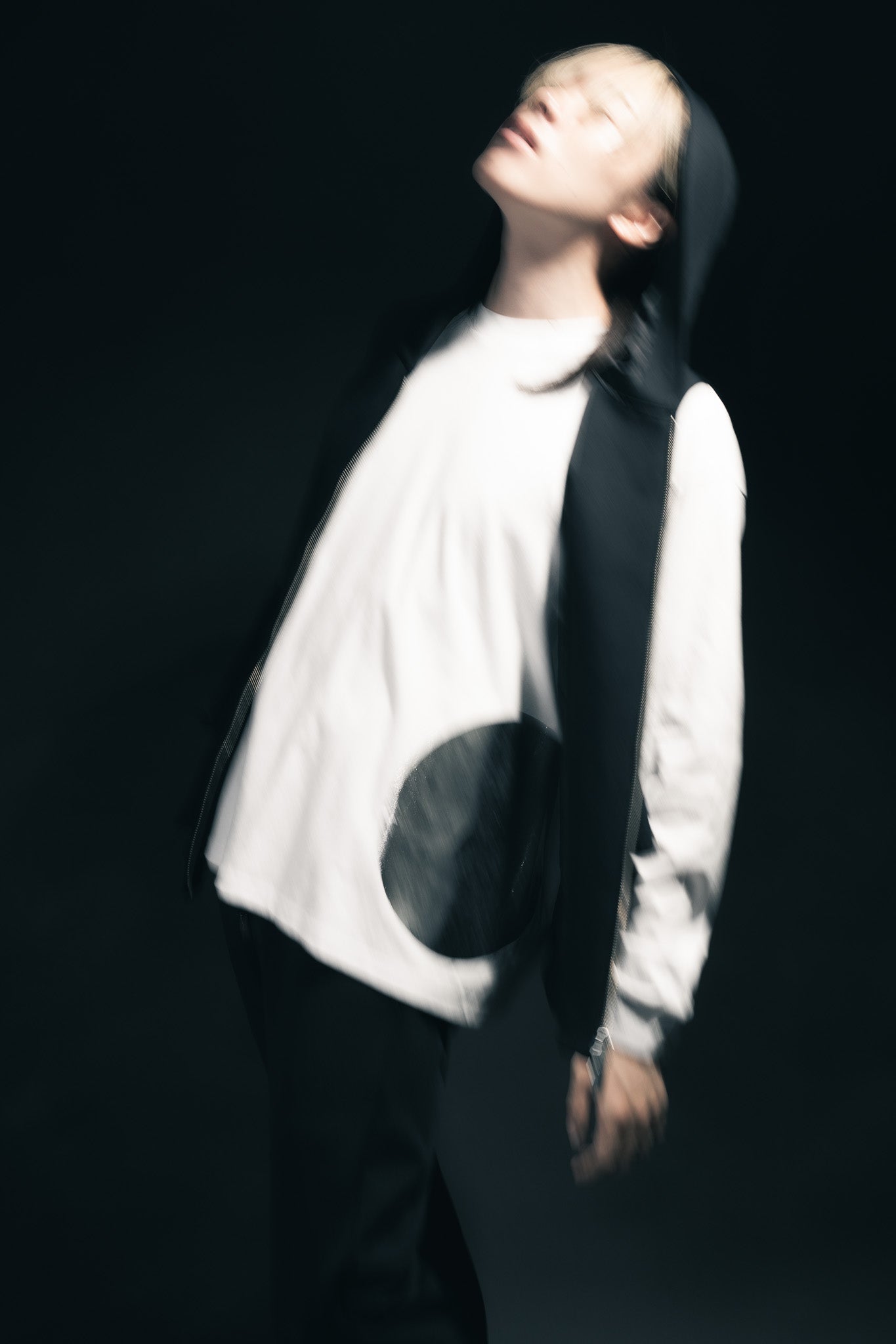25SS SILVER CIRCLE LONG T-SHIRTS (WHITE)